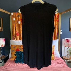 Mock neck black tank